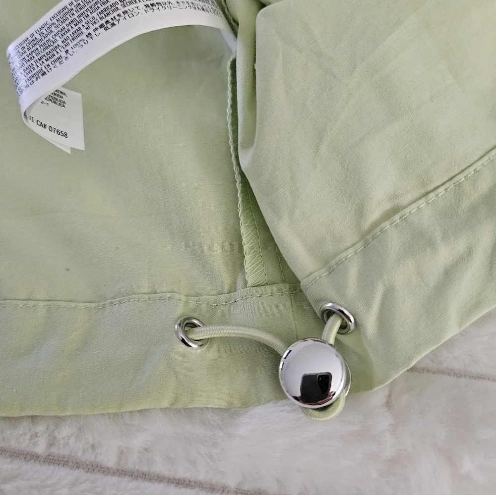 NWOT Forever 21 Cropped Bomber Jacket Lightweight Lime Baggy Pockets Womens M